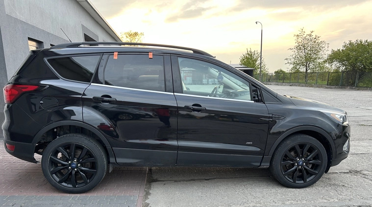 Ford Kuga cena 49500 przebieg: 206000, rok produkcji 2019 z Kargowa małe 79